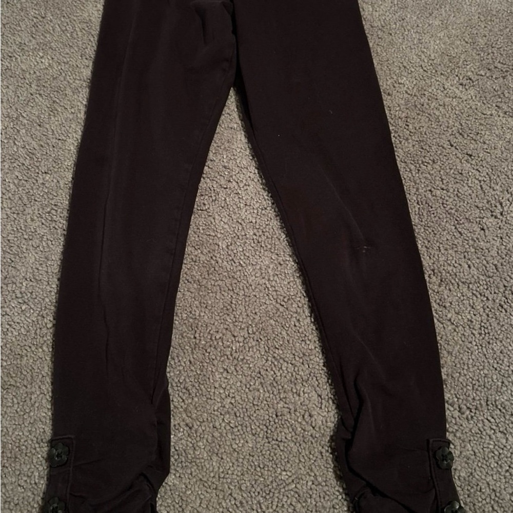 Black Button-Detail Leggings